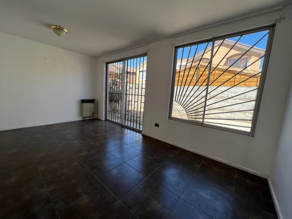 Casa 3 Dormitorios en San Bernardo (La Paloma)